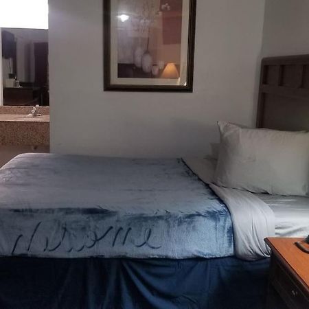 Osu 2 Queen Beds Hotel Room 230 Wi-Fi Стилуотер Экстерьер фото